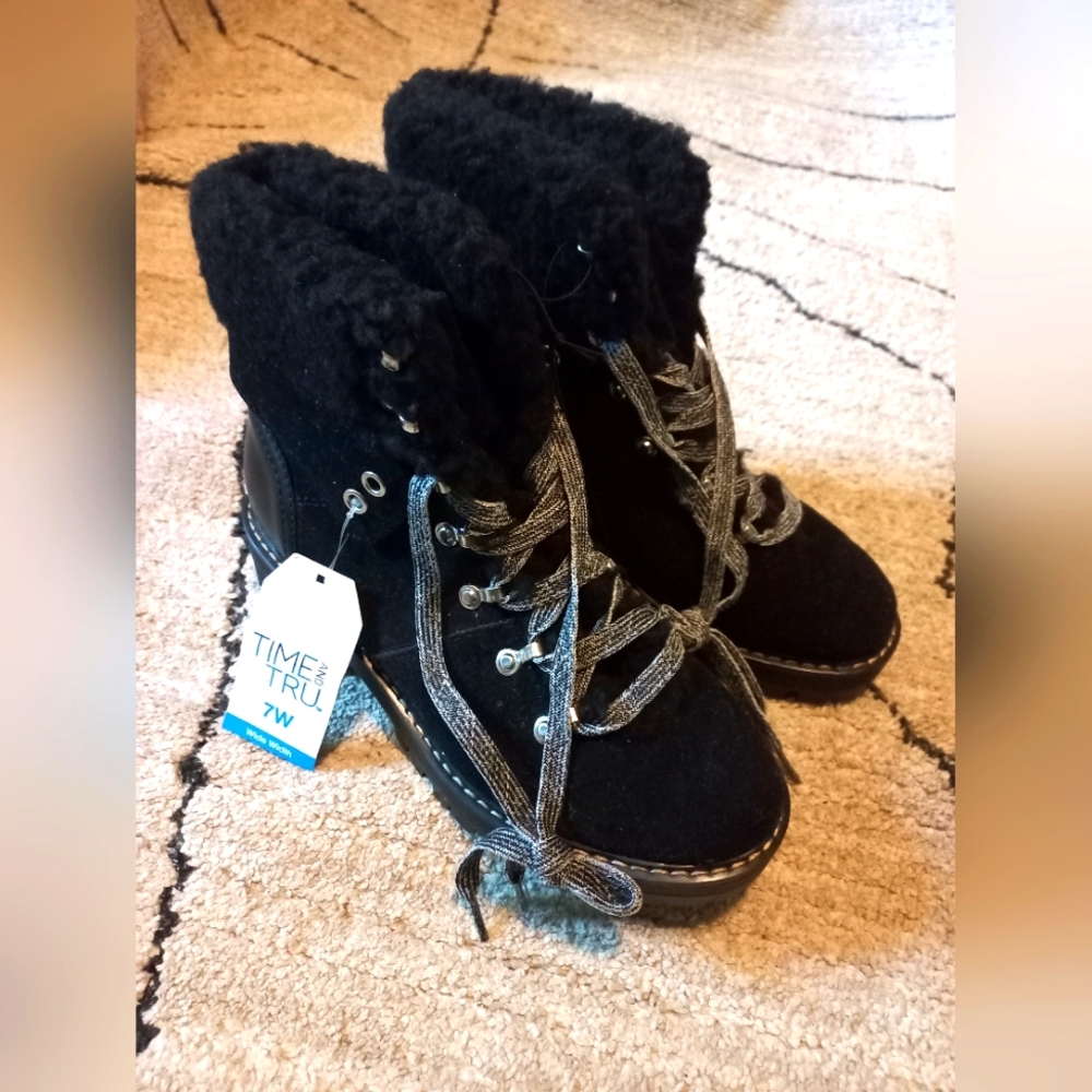 Time And Tru Black Fur Hiker Boots WIDE WIDTH